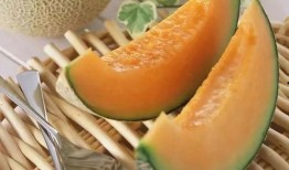 吃哈密瓜脸发麻,揭秘为何吃后脸会发麻的神奇现象