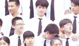 张真源贵妇吃瓜,揭秘娱乐圈幕后风云