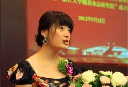 宗馥莉自己吃瓜,揭秘食品行业新潮流