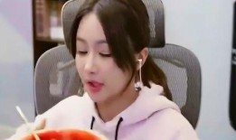 补作业直播吃瓜