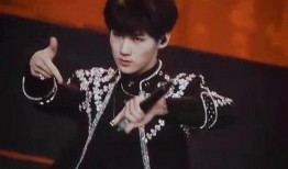 张真源贵妇吃瓜,揭秘娱乐圈幕后风云