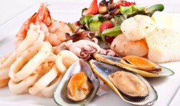 海辰吃瓜俱乐部,揭秘娱乐圈幕后故事，带你领略明星真实生活