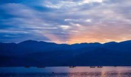 邛海吃瓜,一场别开生面的吃瓜盛宴