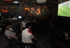 福州吃瓜酒吧视频,现场热闹非凡，网友热议