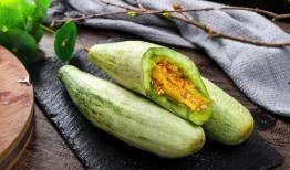 吃羊瓜和蜜瓜哪个好,口感与营养的较量，哪个更胜一筹？”