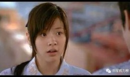 初恋那件小事吃瓜,甜蜜瓜田里的青春回忆