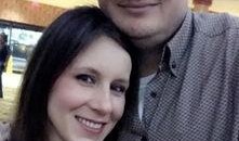 俄罗斯夫妻吃瓜,俄罗斯夫妻的甜蜜瓜果时光