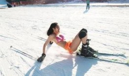 吃瓜 雪地 模特,模特的冬日时尚演绎